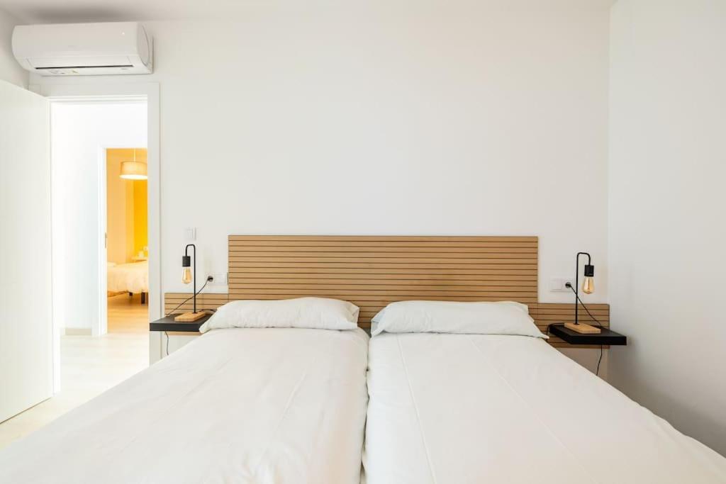 Iria Gardens Apartment Padron Exterior photo